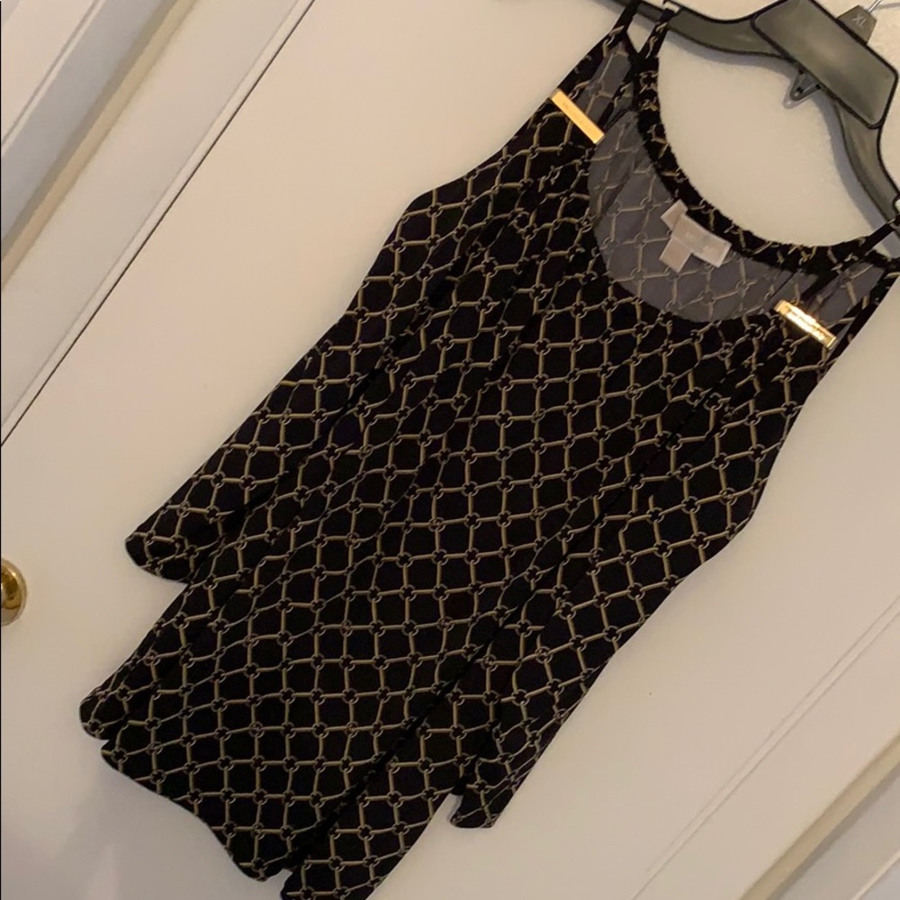 Cold shoulder top. MK. Never had on.